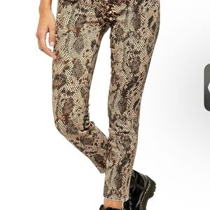 NWT Free People Snakeskin Jeans